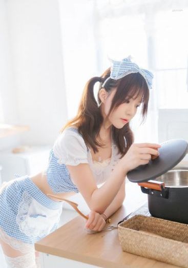 大叔看上女儿的闺蜜韩剧主角是谁